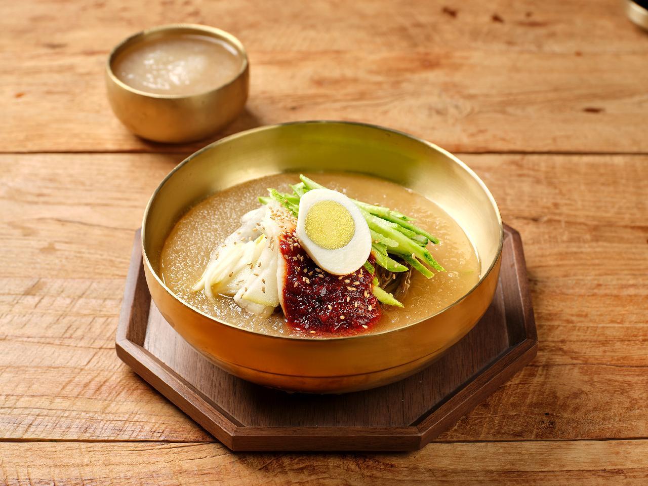 물냉면